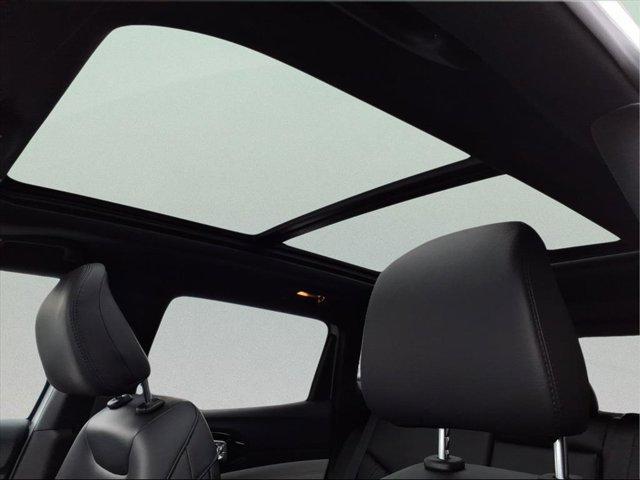 new 2026 Jeep Compass car, priced at $31,656