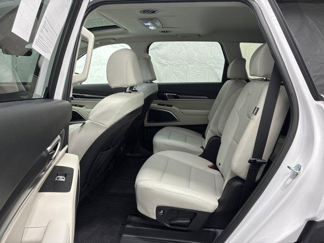 used 2025 Kia Telluride car, priced at $39,338