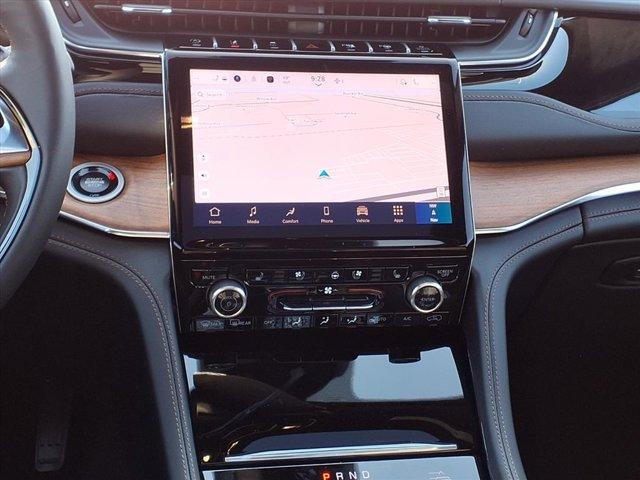 new 2025 Jeep Grand Cherokee L car, priced at $60,435