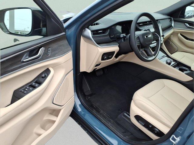 new 2026 Jeep Grand Cherokee L car, priced at $44,882