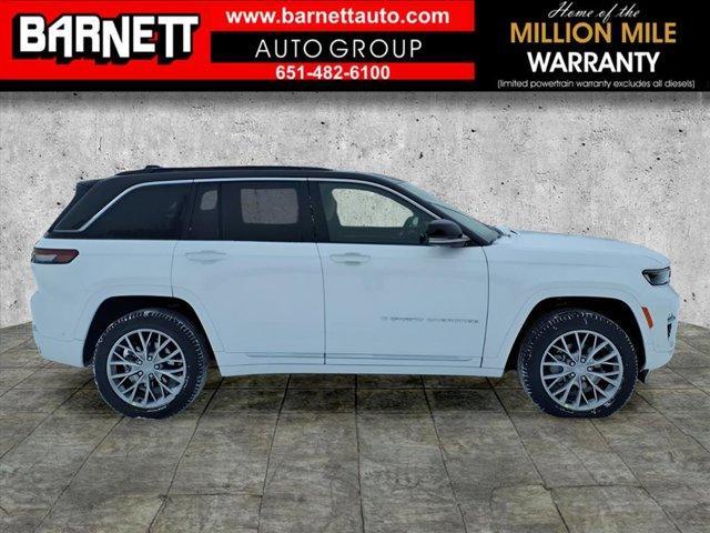 new 2025 Jeep Grand Cherokee car, priced at $53,582