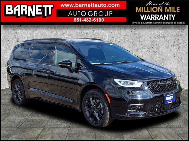 new 2026 Chrysler Pacifica car, priced at $45,999