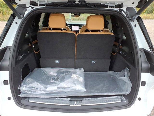 new 2025 Jeep Grand Cherokee L car, priced at $62,679