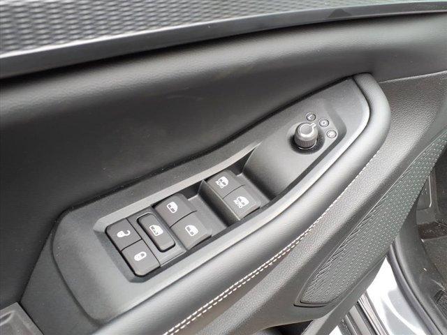 new 2025 Jeep Grand Cherokee car, priced at $39,991