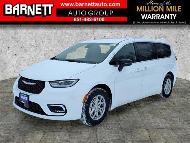 new 2026 Chrysler Pacifica car, priced at $39,514