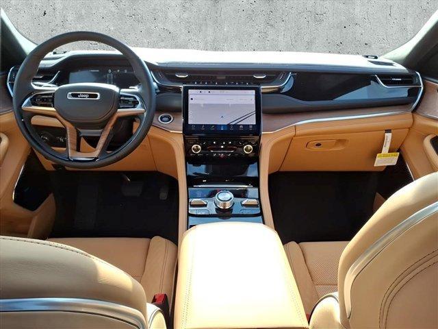 new 2025 Jeep Grand Cherokee car, priced at $61,879