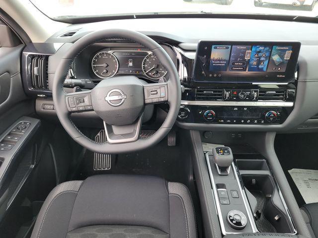 new 2026 Nissan Pathfinder car, priced at $39,550