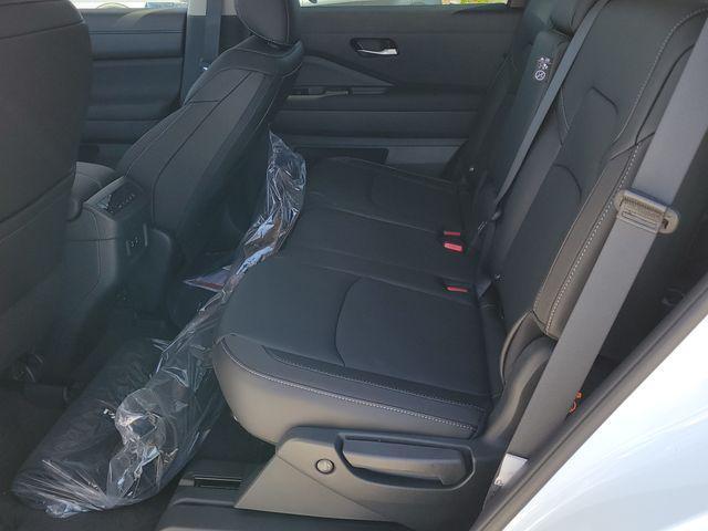 new 2026 Nissan Pathfinder car, priced at $42,482