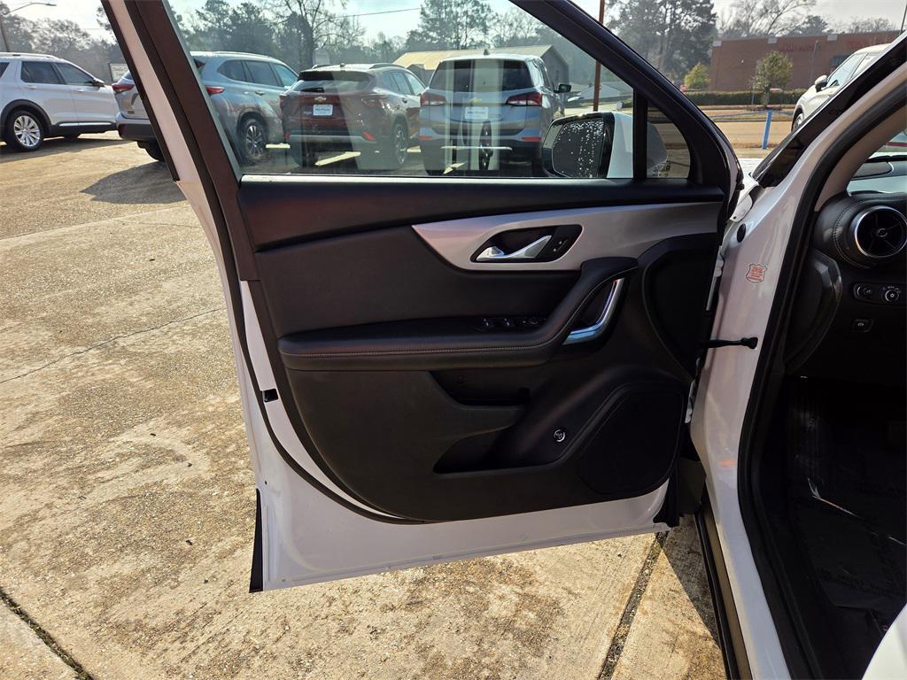 used 2024 Chevrolet Blazer car, priced at $25,785