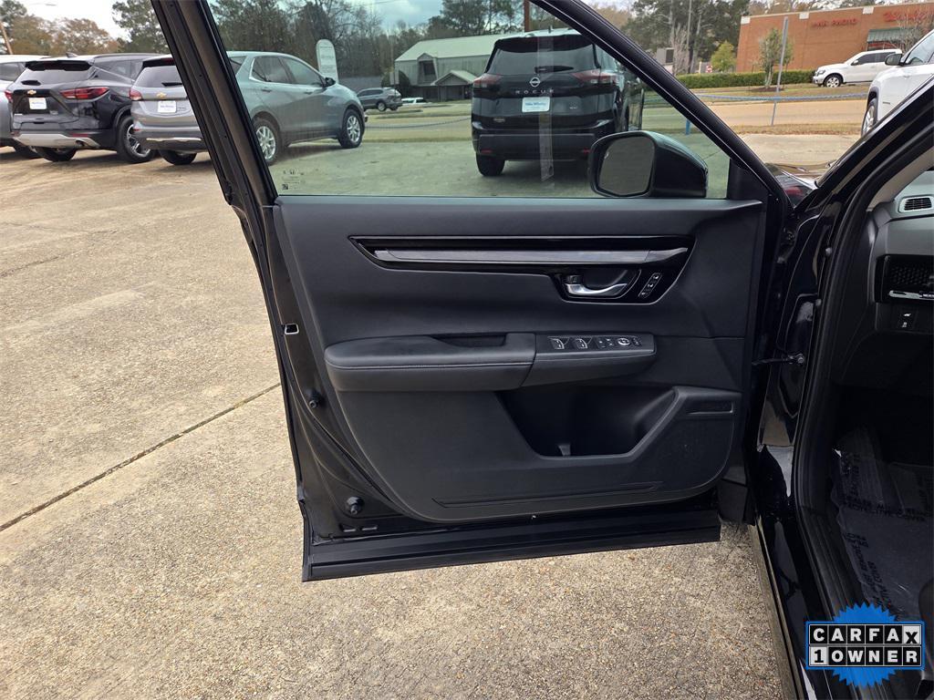 used 2024 Honda CR-V car, priced at $30,595