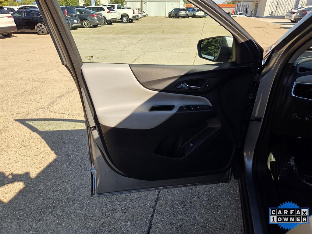 used 2023 Chevrolet Equinox car, priced at $17,985