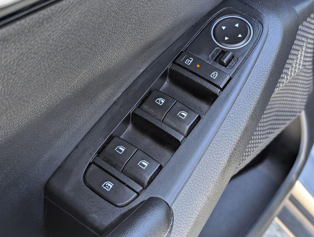 used 2025 Kia Seltos car, priced at $22,775