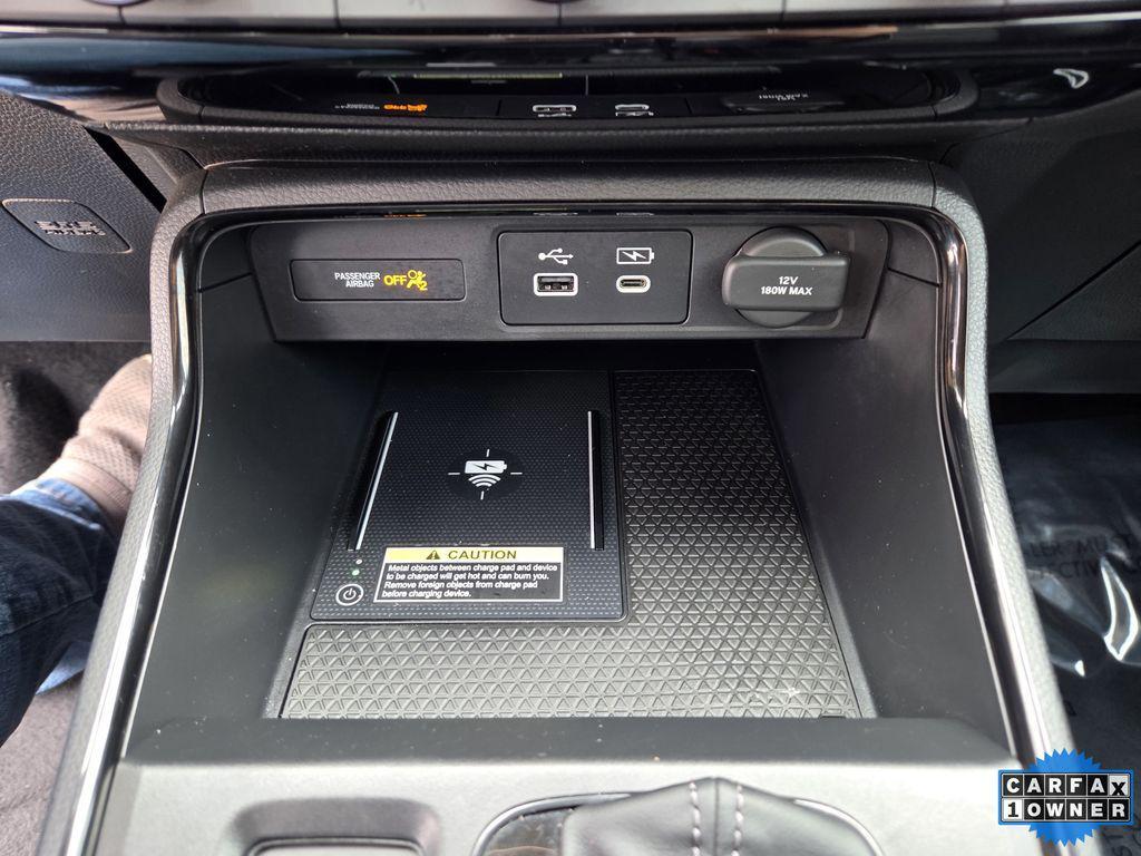 used 2025 Honda CR-V car, priced at $31,550