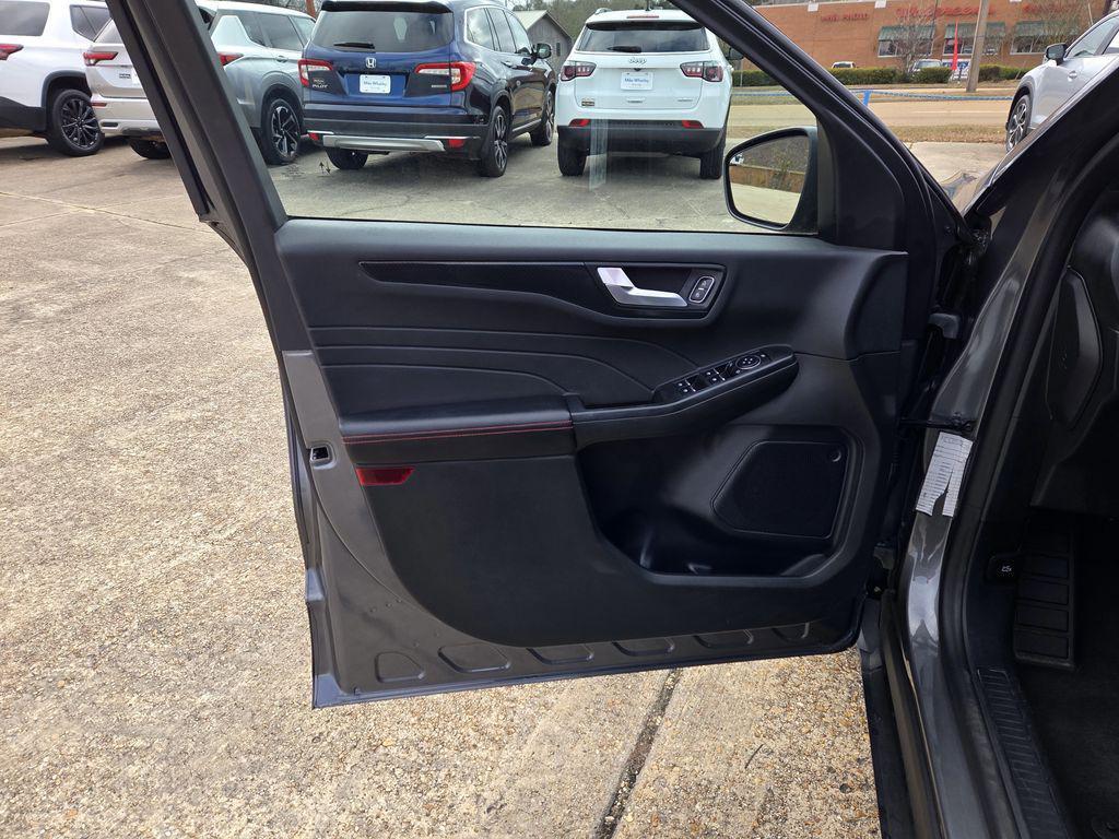 used 2024 Ford Escape car, priced at $19,250