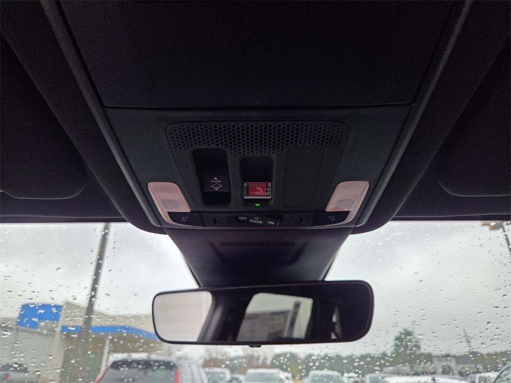 new 2026 Honda CR-V Hybrid car, priced at $40,175