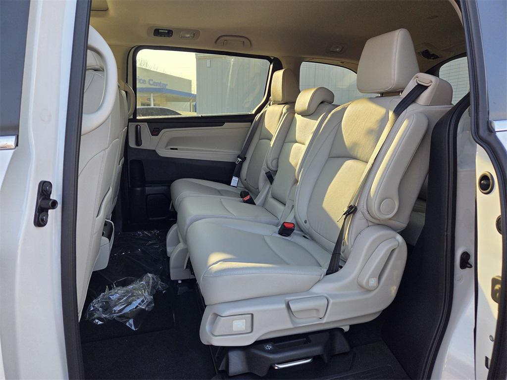 new 2026 Honda Odyssey car, priced at $44,745