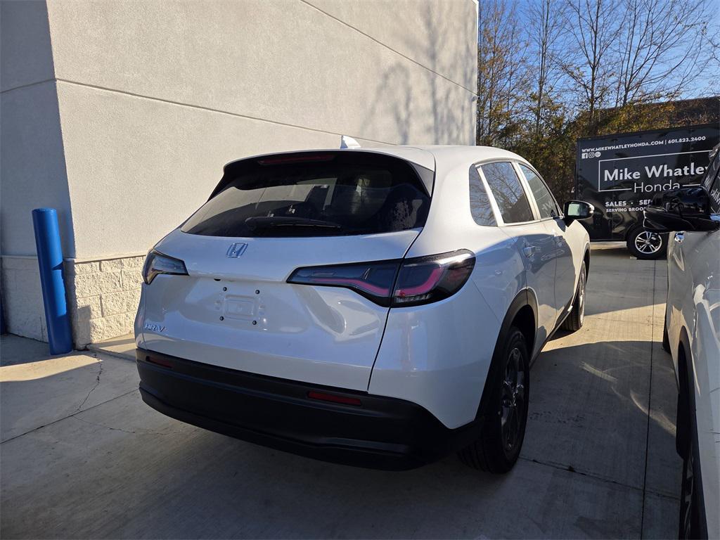 new 2026 Honda HR-V car, priced at $28,405