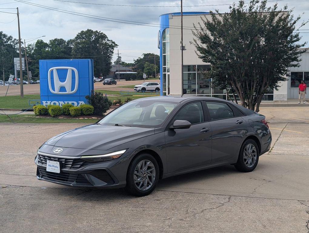 used 2024 Hyundai Elantra car, priced at $20,095
