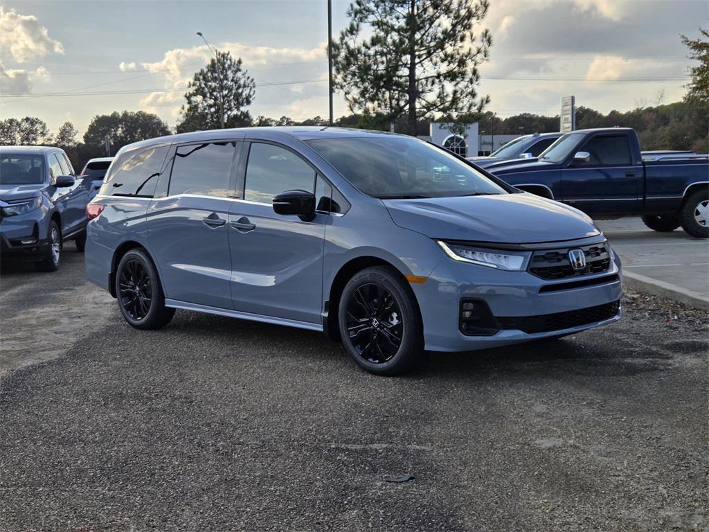 new 2026 Honda Odyssey car, priced at $45,845