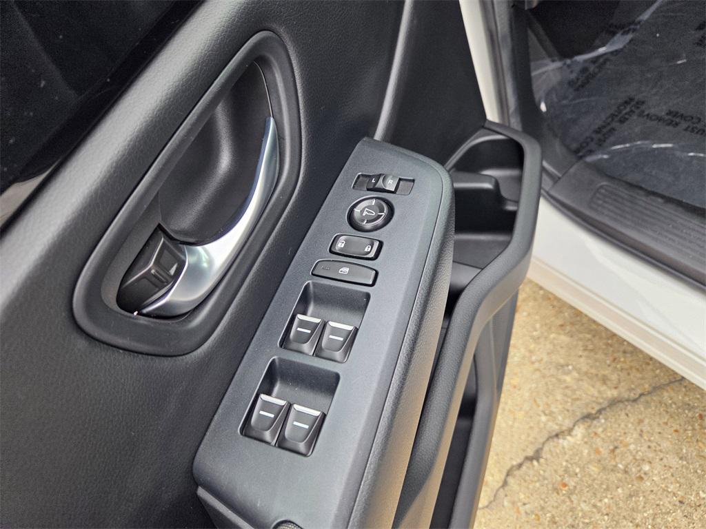 used 2025 Honda Pilot car, priced at $37,375