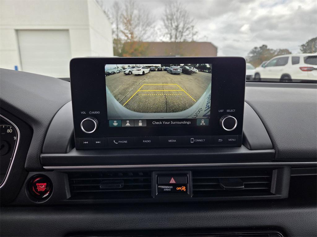 used 2025 Honda Pilot car, priced at $37,375