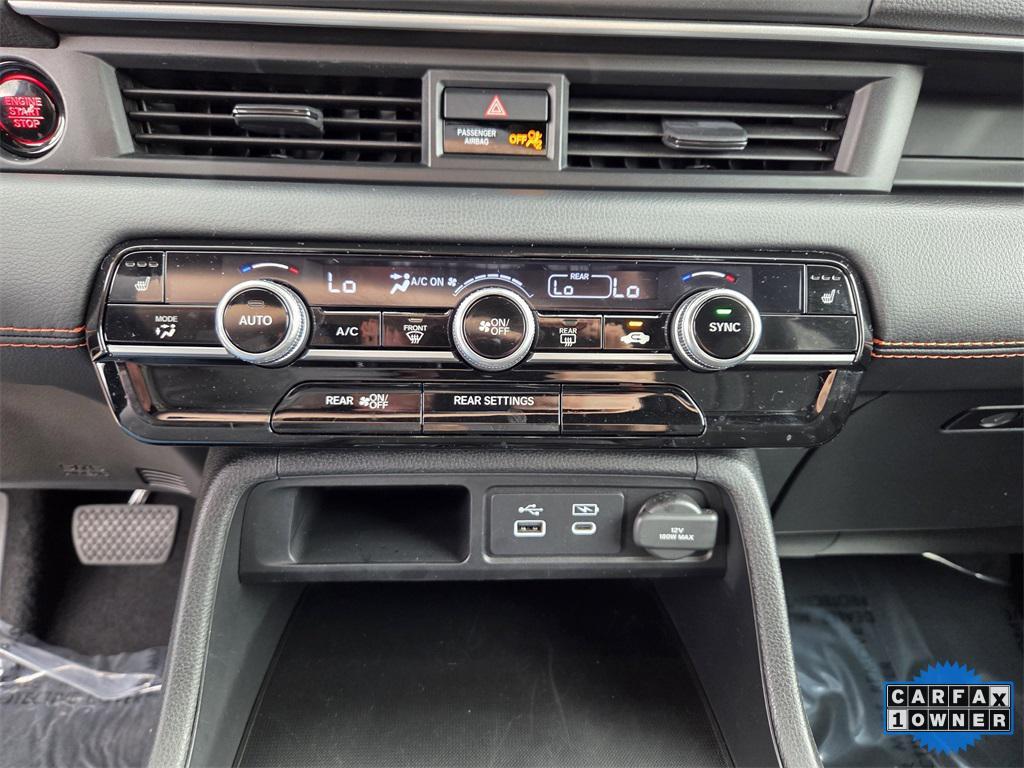 used 2025 Honda Pilot car, priced at $36,275