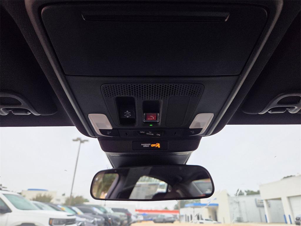 new 2025 Honda Accord Hybrid car