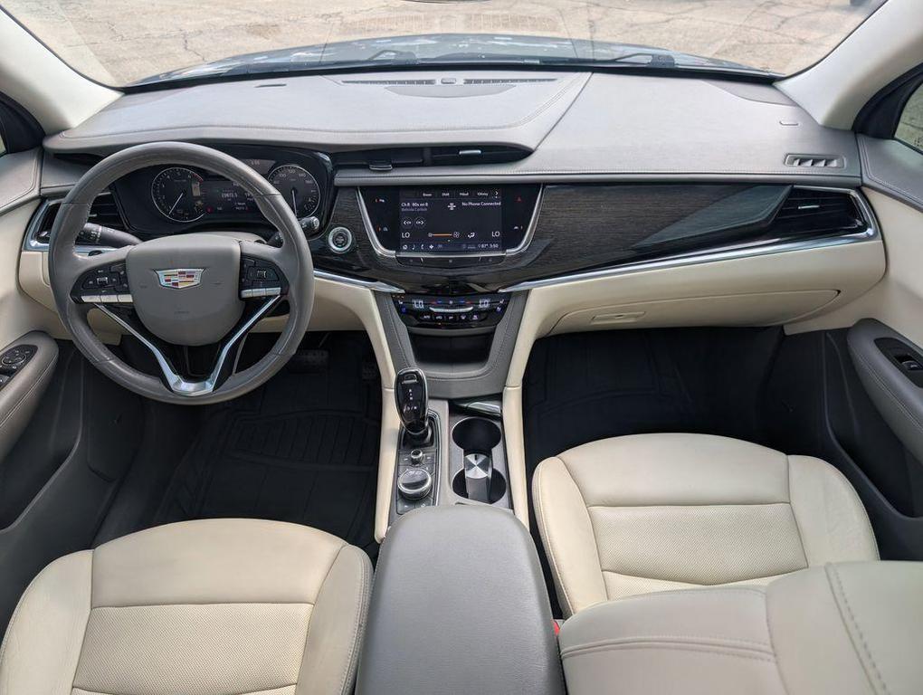 used 2020 Cadillac XT6 car, priced at $23,625