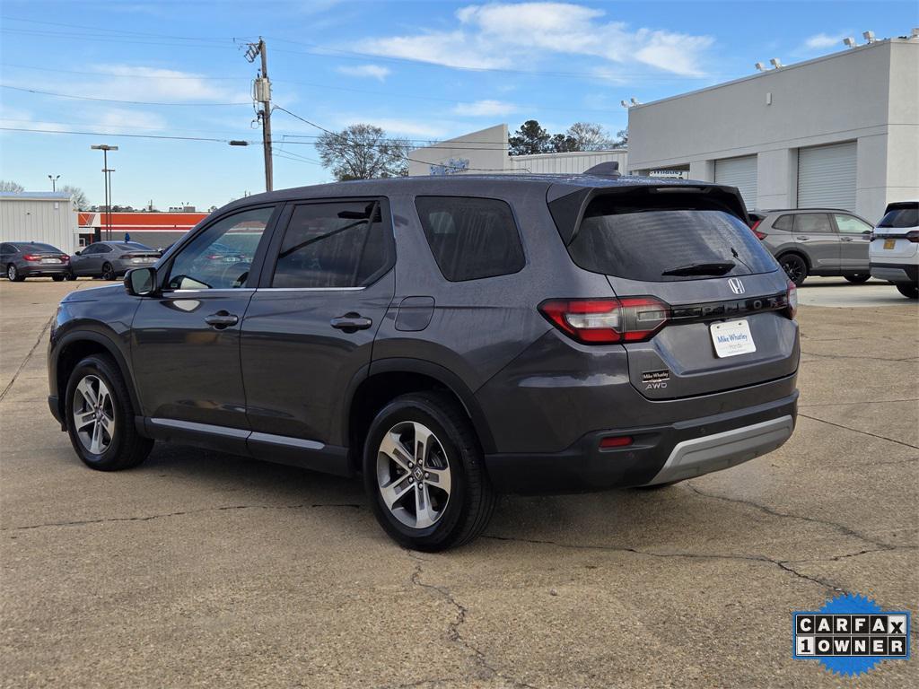 used 2024 Honda Pilot car, priced at $35,975