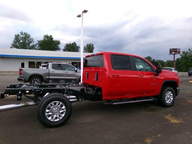 new 2025 Chevrolet Silverado 3500 car, priced at $70,855