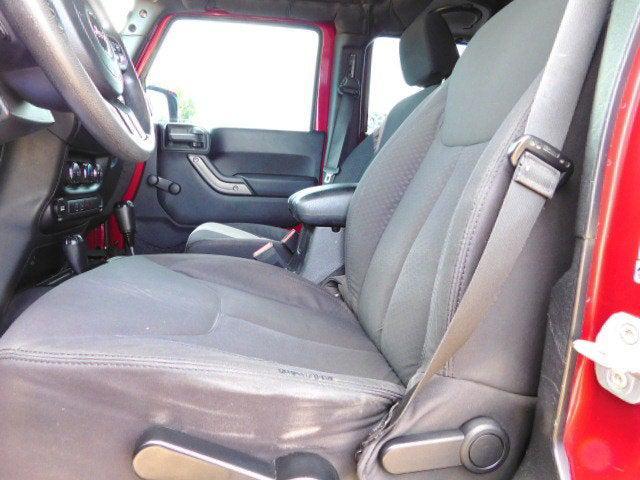 used 2013 Jeep Wrangler Unlimited car, priced at $13,877