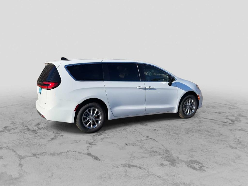 new 2026 Chrysler Pacifica car, priced at $41,695