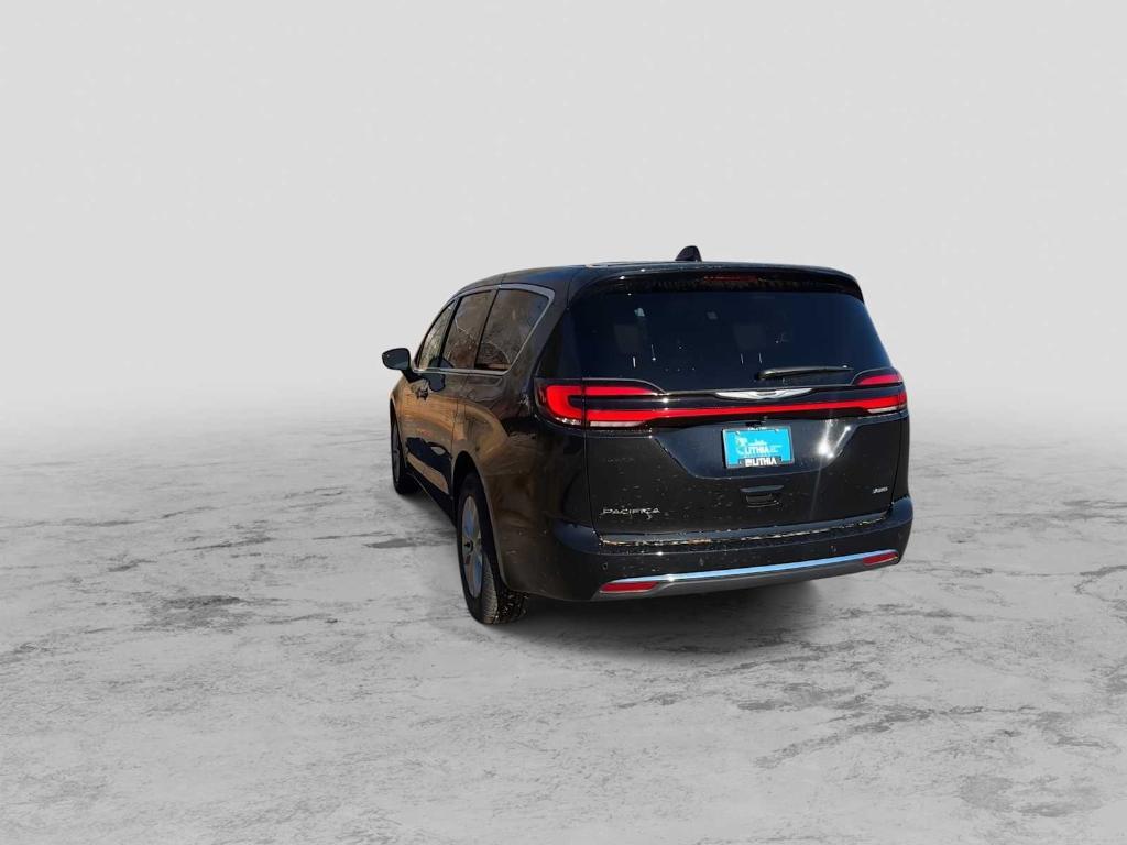new 2026 Chrysler Pacifica car, priced at $42,737
