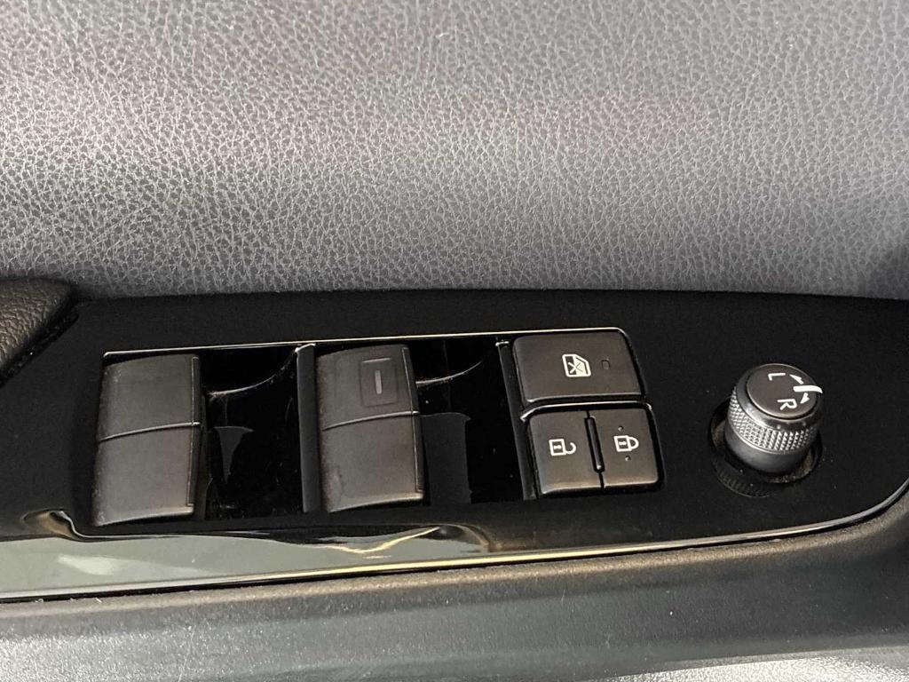 used 2021 Toyota Prius Prime car, priced at $24,422