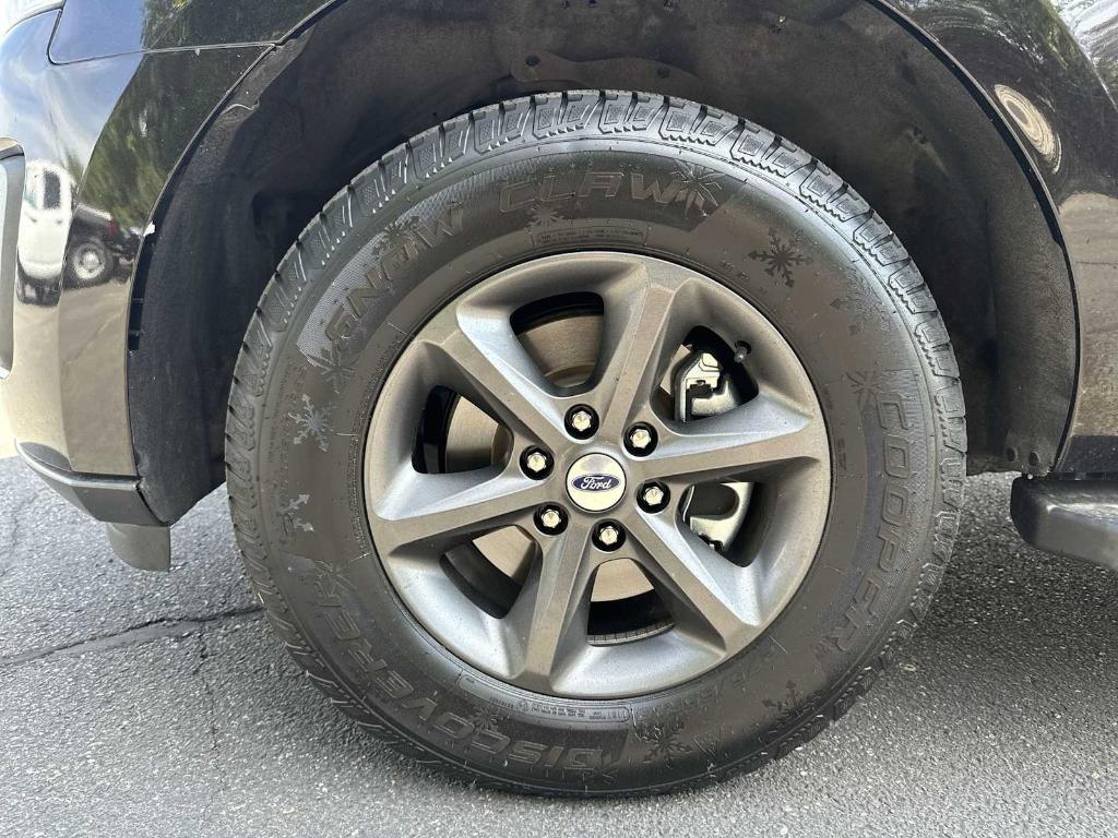 used 2021 Ford Expedition car, priced at $29,891