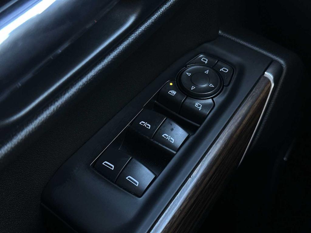 used 2021 Chevrolet Silverado 1500 car, priced at $37,072