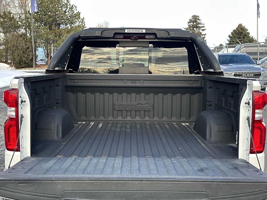 used 2021 Chevrolet Silverado 1500 car, priced at $37,072