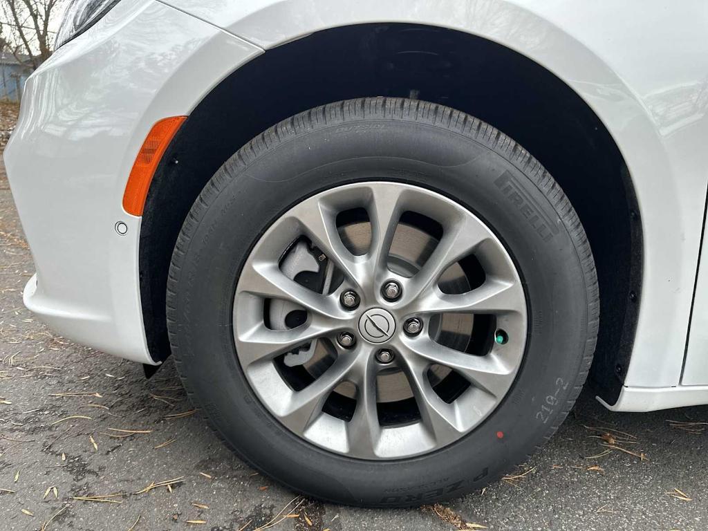 new 2026 Chrysler Pacifica car, priced at $42,812