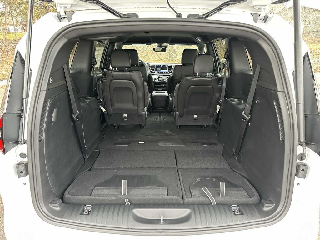 new 2026 Chrysler Pacifica car, priced at $42,812