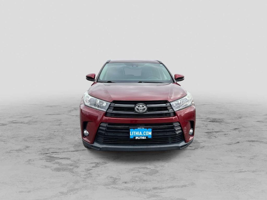 used 2018 Toyota Highlander car, priced at $24,988