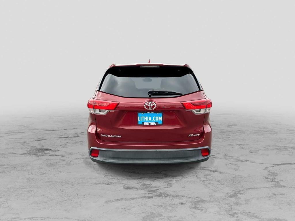 used 2018 Toyota Highlander car, priced at $24,988