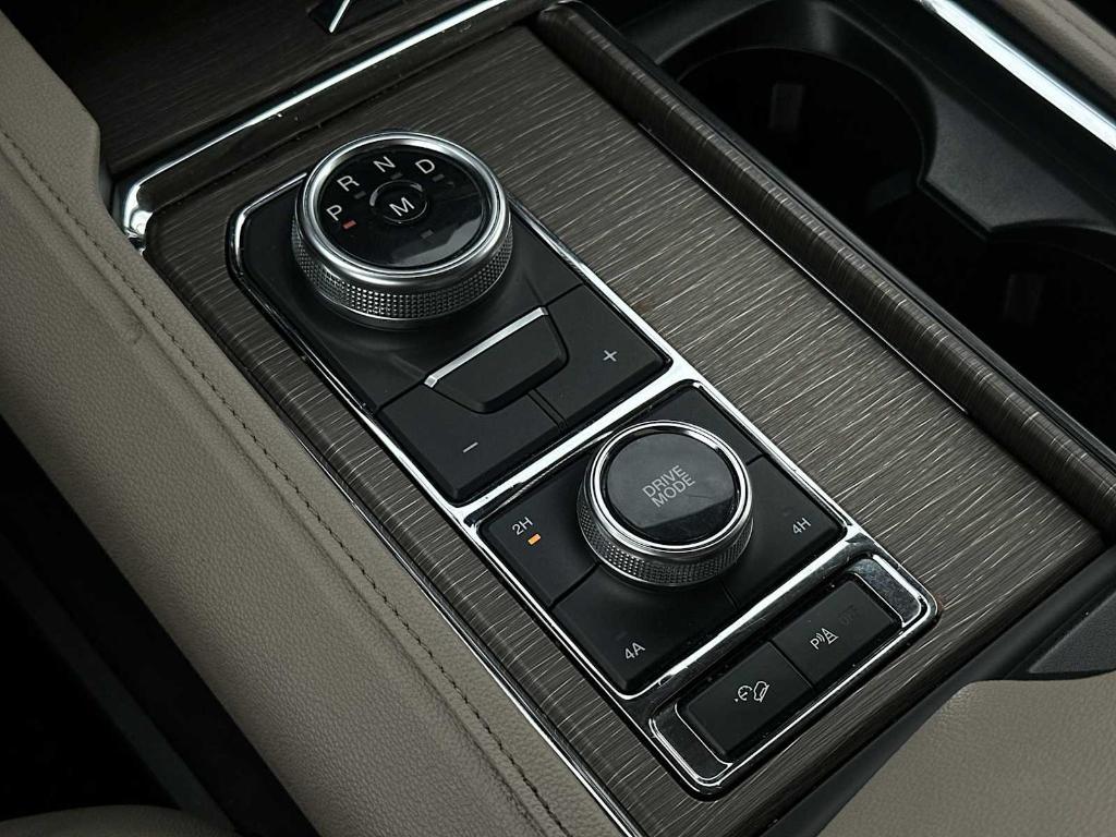 used 2024 Ford Expedition Max car, priced at $45,509