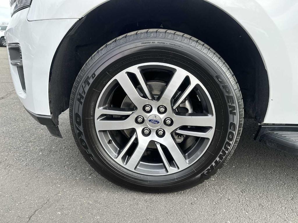 used 2024 Ford Expedition Max car, priced at $45,509