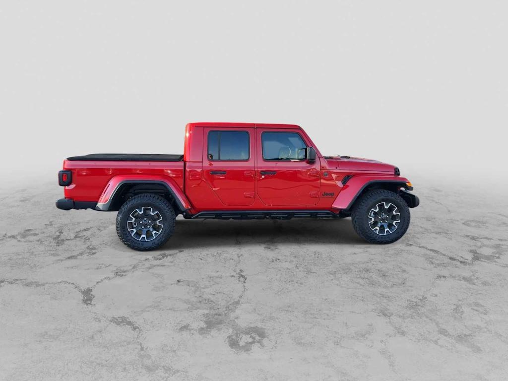 new 2025 Jeep Gladiator car, priced at $40,978