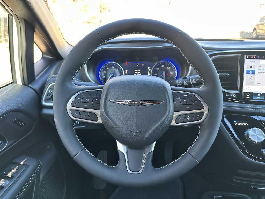 new 2026 Chrysler Pacifica car, priced at $45,458