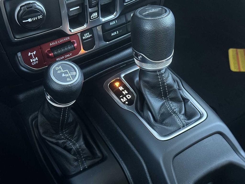 new 2026 Jeep Gladiator car, priced at $55,321