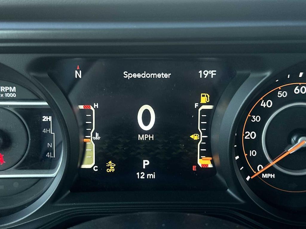 new 2026 Jeep Gladiator car, priced at $55,321