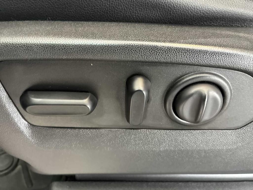 used 2019 Chevrolet Silverado 1500 car, priced at $31,516