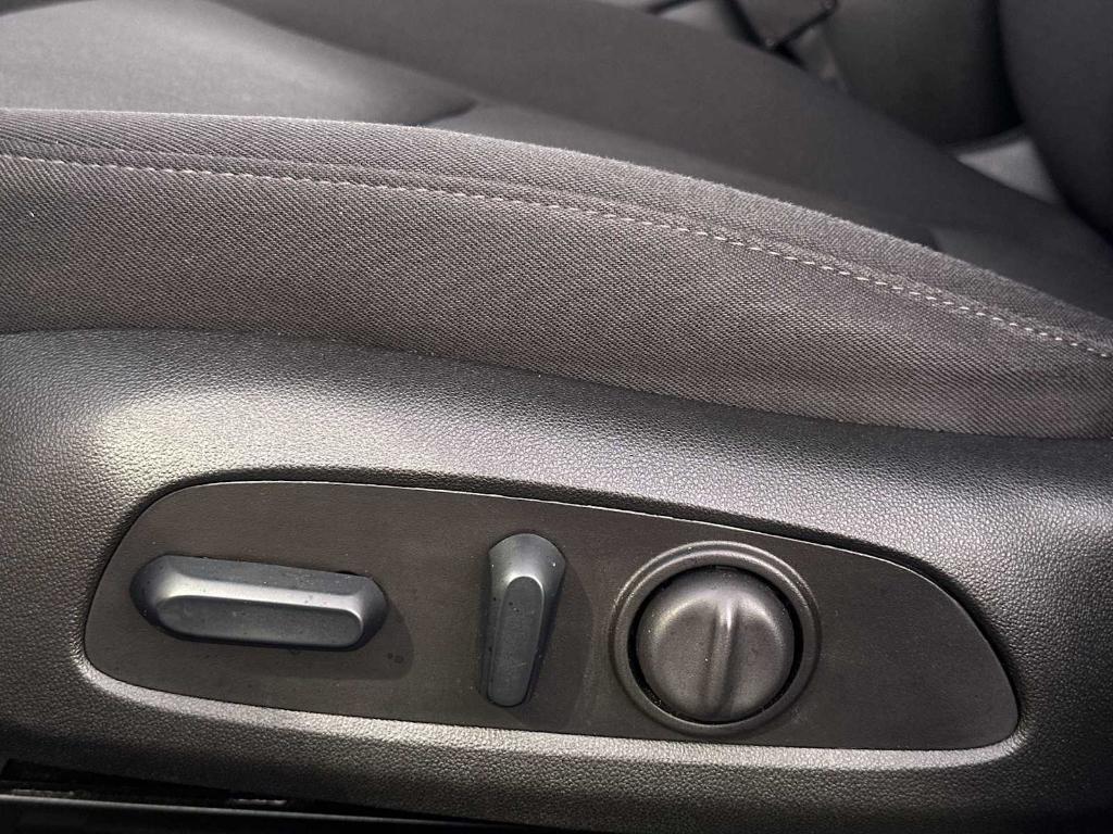 used 2024 Chevrolet Malibu car, priced at $16,995