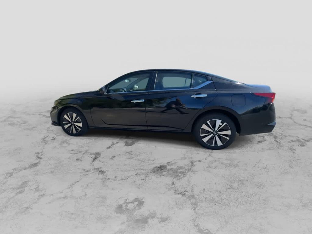 used 2022 Nissan Altima car, priced at $20,321
